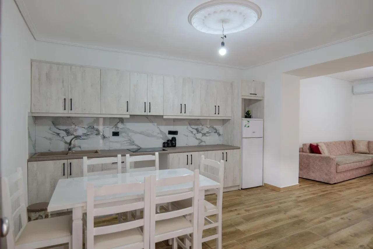 公寓 Ledjo City Flats Sarandë 阿尔巴尼亚